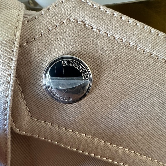 Burberry Sandridge belted cotton-gabardine trench coat 6 8 brand new AUTHENTIC - Picture 9 of 11